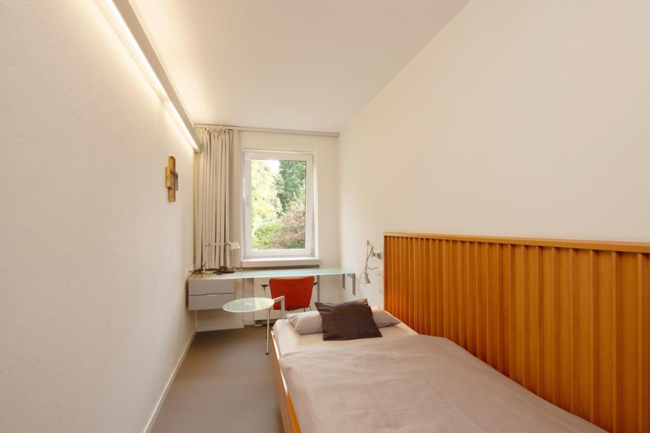 Katholische Akademie Schwerte Hotel Ngoại thất bức ảnh