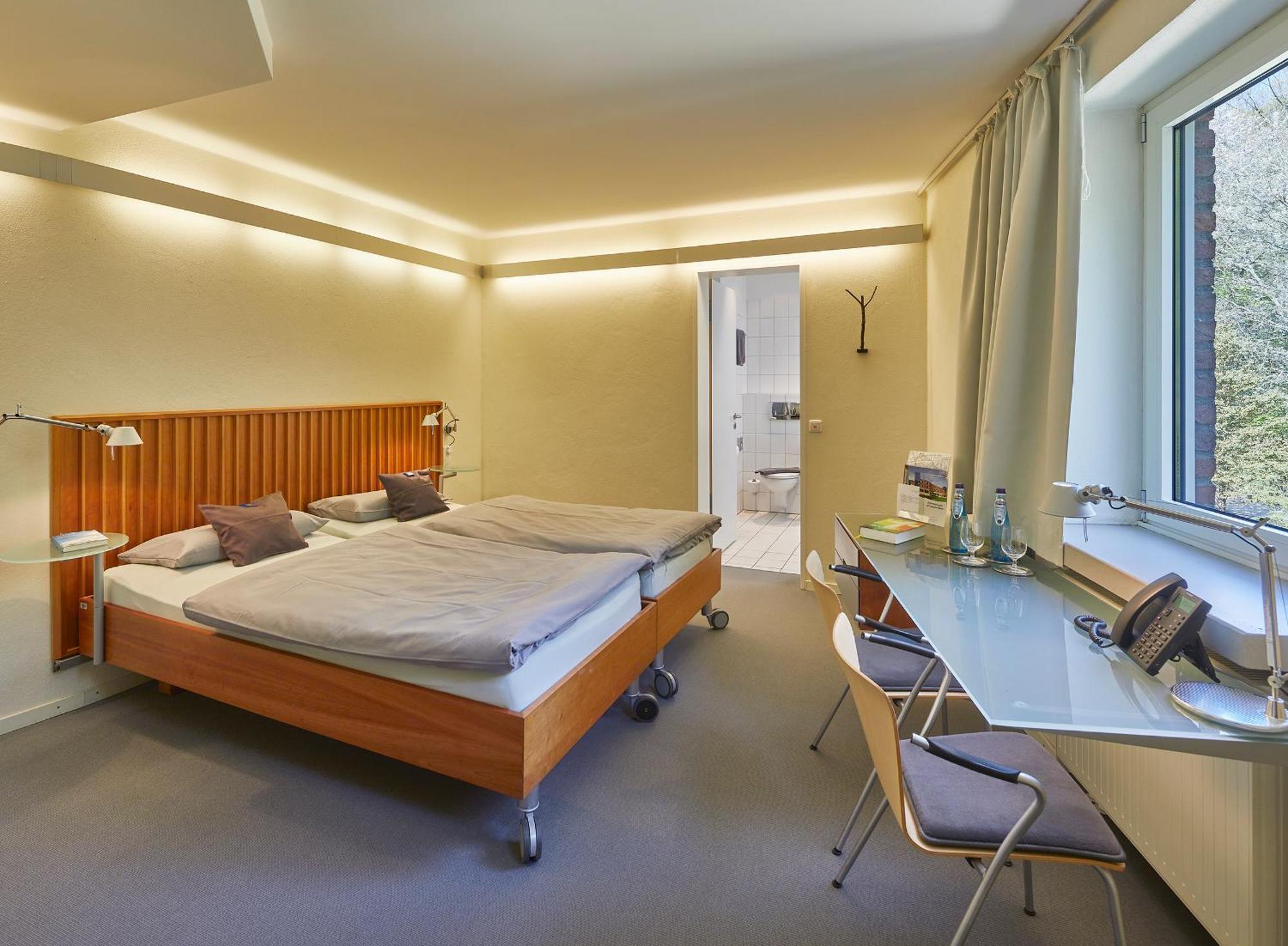 Katholische Akademie Schwerte Hotel Ngoại thất bức ảnh